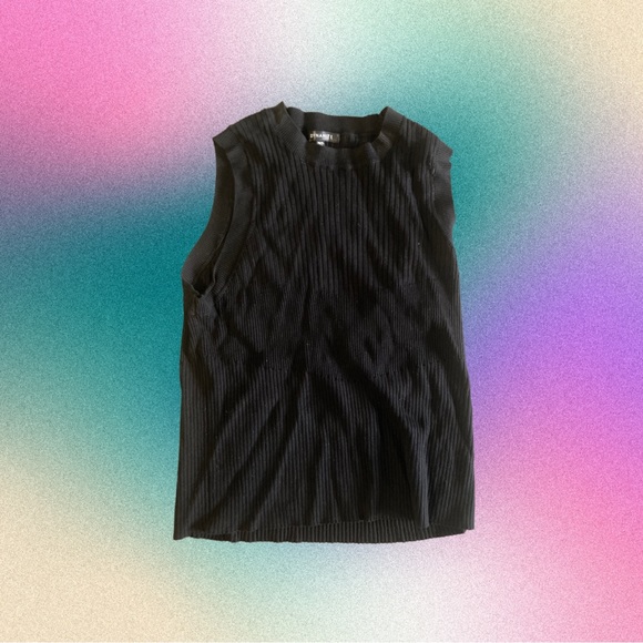 DYNAMITE Sweater Vest - Picture 1 of 2